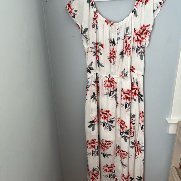 Red and White Ruched Asymmetrical Sundress,jumpsuit - Picture 2 of 14